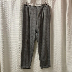 NWOT Leighton Pull On Plaid Cuffed Pants